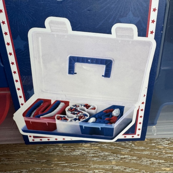 USA Snackle Box Target New - Picture 2 of 2